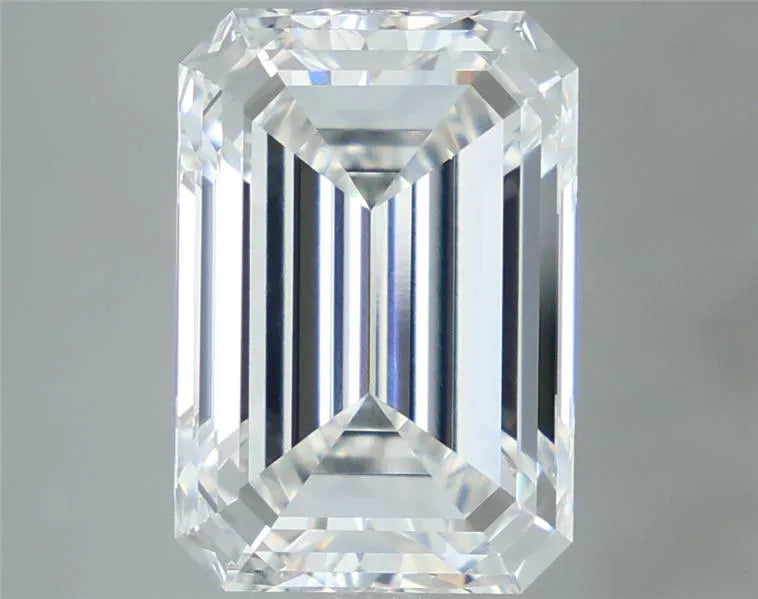 4.41ct Emerald Lab Grown Diamond (Colour F, Clarity VVS2, IGI Certified)