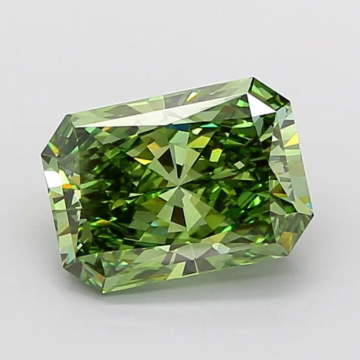 5.09ct Radiant Lab Grown Diamond (Colour Fancy Vivid Green, Clarity VVS2, IGI Certified)