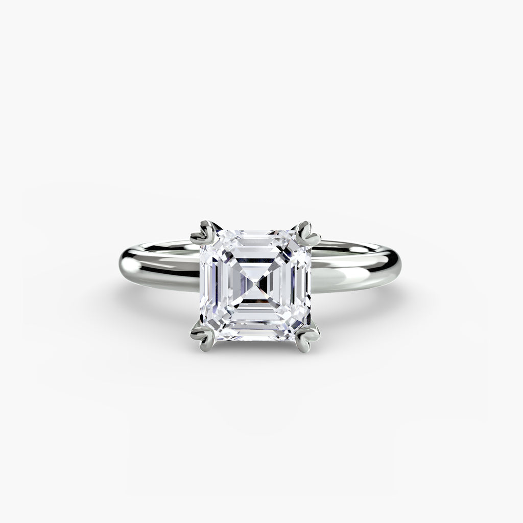Luxe Solitaire Ring