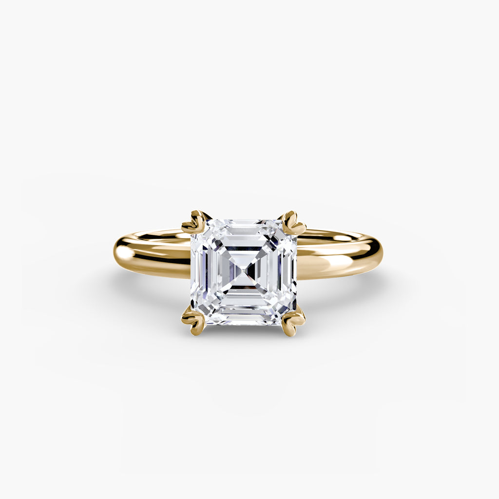 Luxe Solitaire Ring