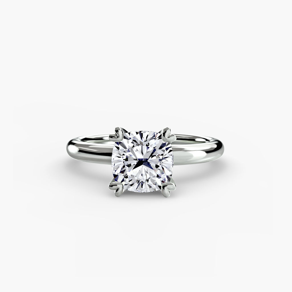 Luxe Solitaire Ring