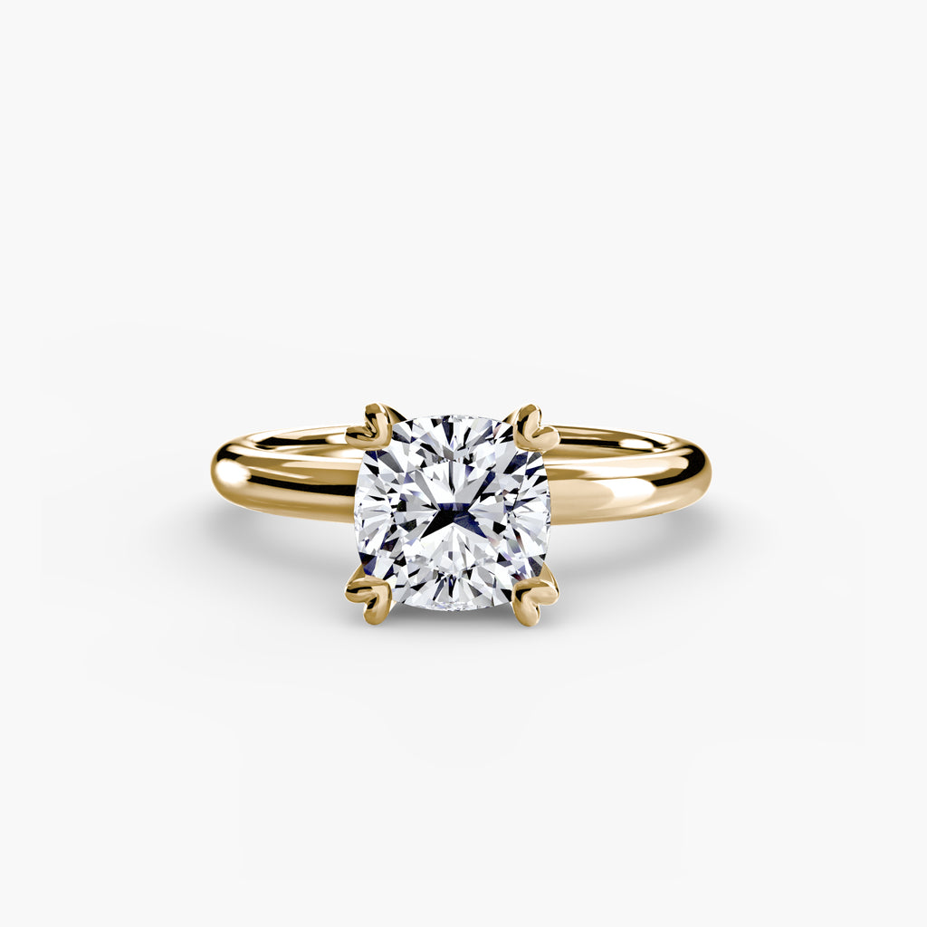 Luxe Solitaire Ring