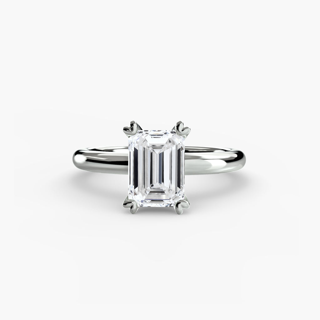 Luxe Solitaire Ring