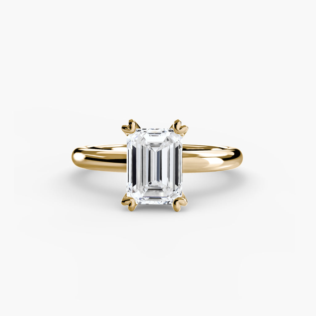 Luxe Solitaire Ring